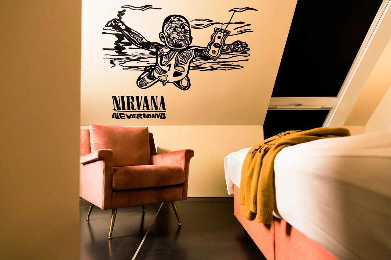 ****  Jams Music Hotel Munich Germany